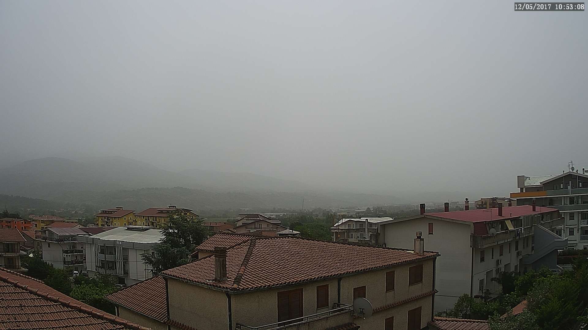 La Calabria sotto cieli sporchi