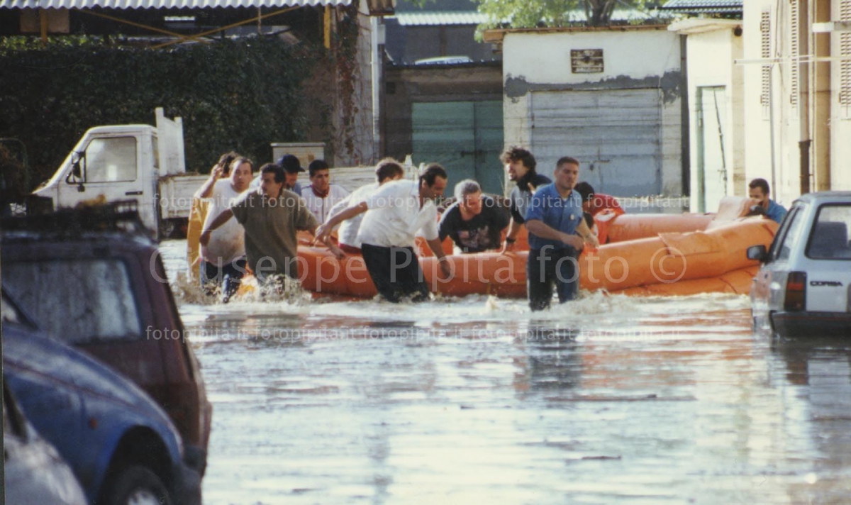 19 anni fa, l'alluvione di Crotone