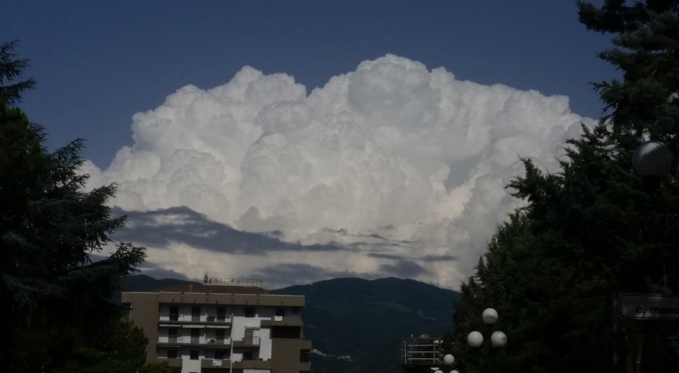 Previsioni per giovedì 28 e venerdì 29: ancora qualche disturbo sui monti...