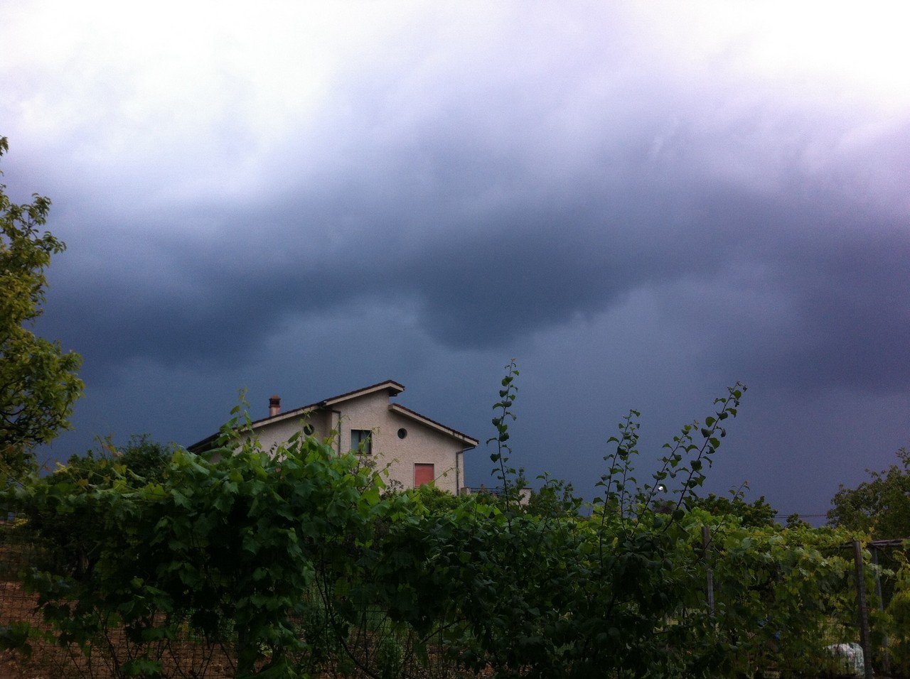 Venerdì maltempo diffuso! Ma già da sabato migliora...