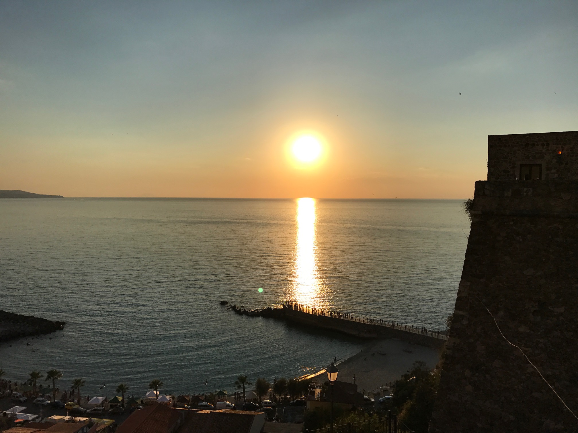 Meteo di Domenica e Lunedì: caldo con residui disturbi pomeridiani sui rilevi