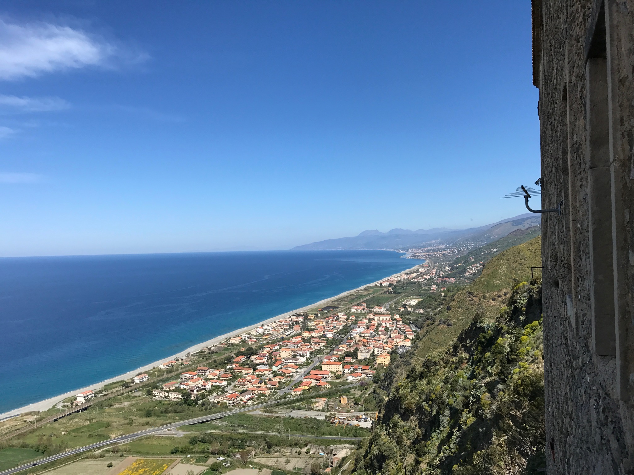 Fine settimana tipicamente estivo sulla Calabria