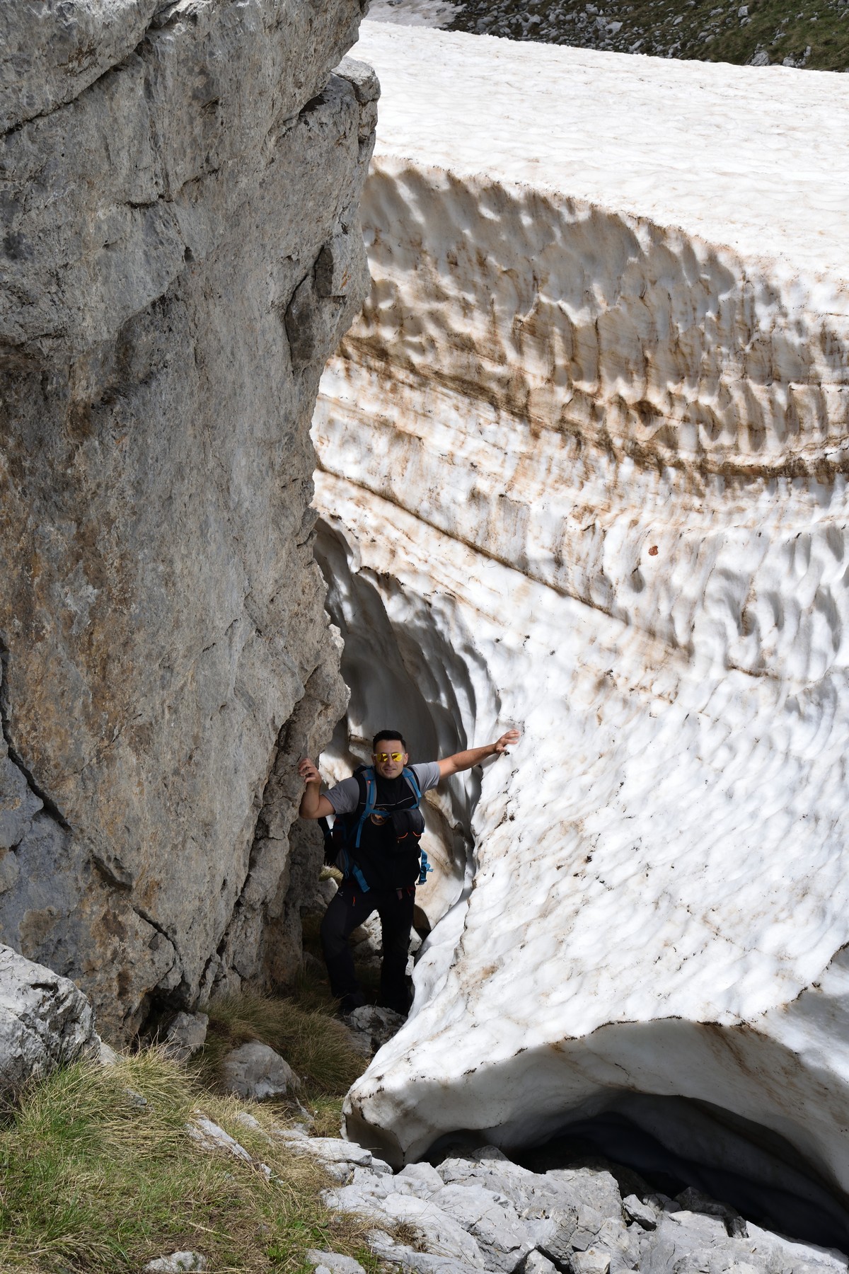 Nuove foto dal nevaio del Pollino - situazione al 27 maggio 2018