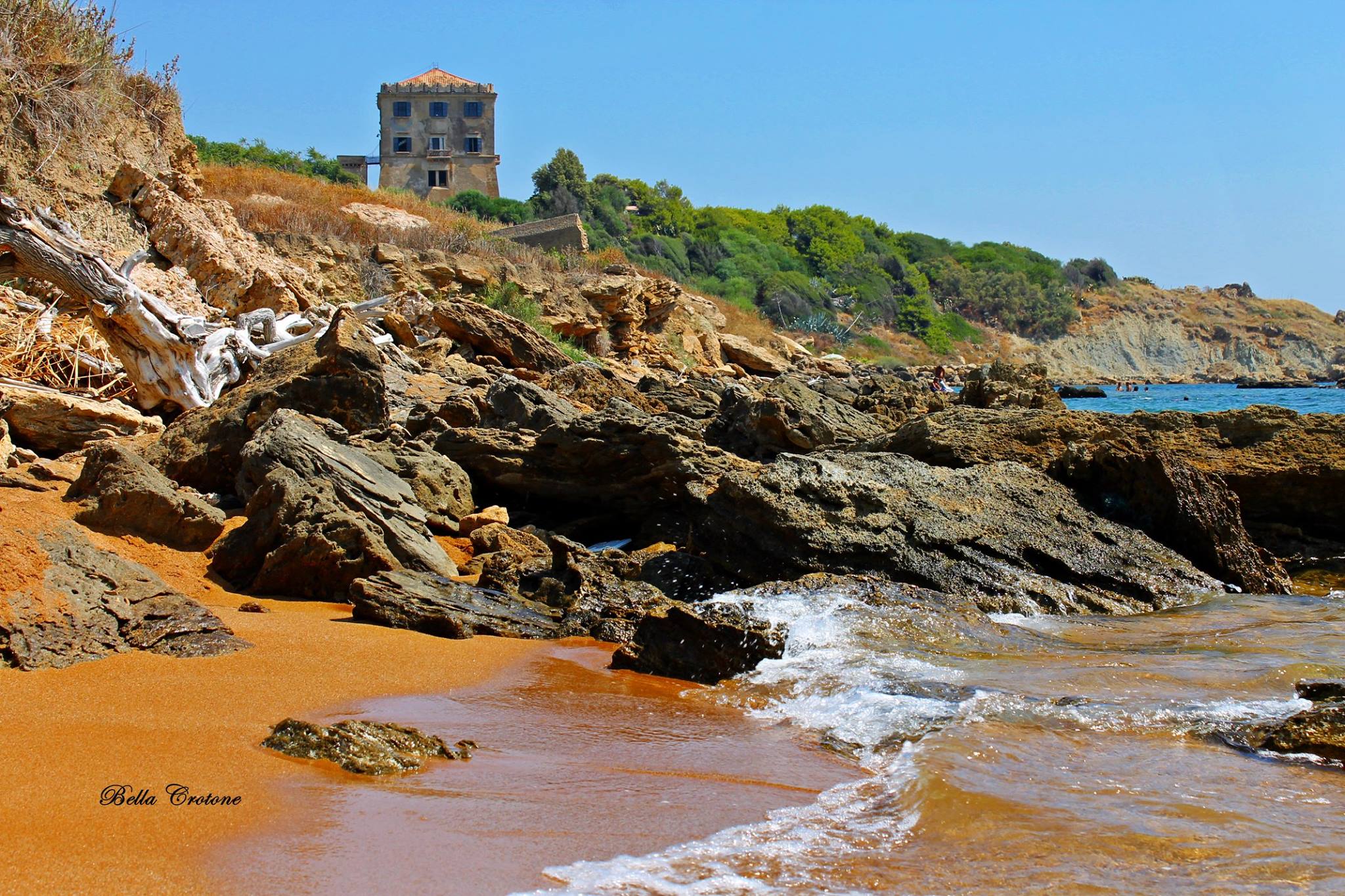 Calabria sotto l'influenza dall'alta pressione africana: giovedì il picco del caldo