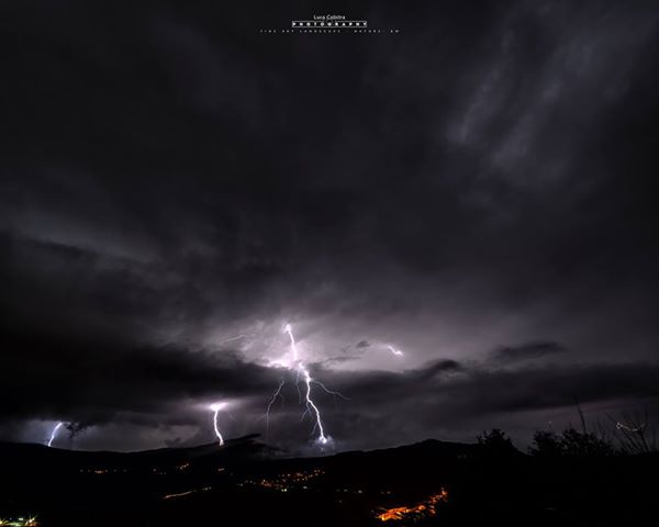 Intensi nubifragi in Calabria: superati localmente i 300 mm!!!!