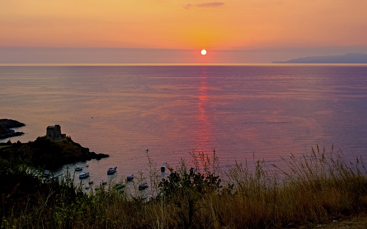 Tramonto a San Nicola Arcella