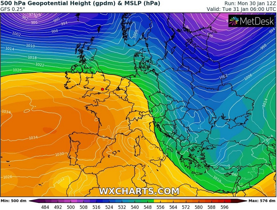 Meteo Italia: tempo stabile con correnti fredde su regioni adriatiche e meridionali