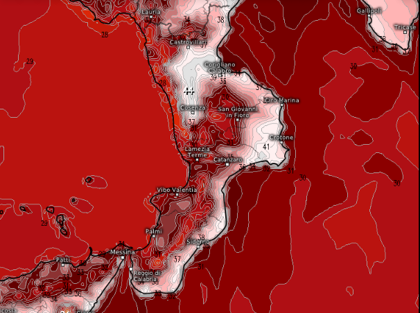 Picchi fino a 41°/42 ° sulla Calabria